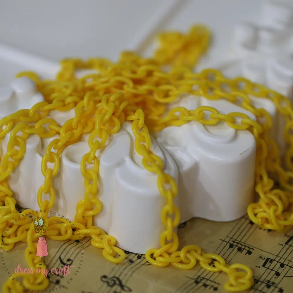 Acrylic Chain - Bright Yellow