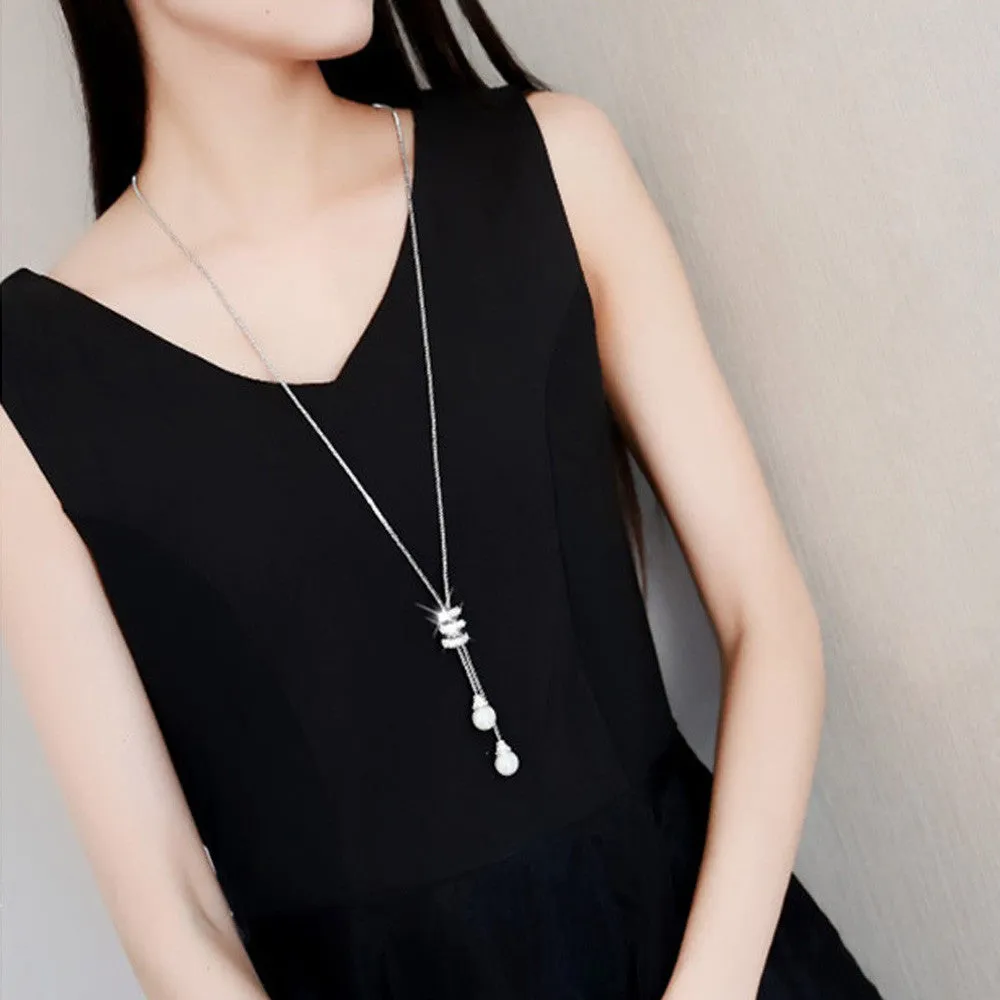 CHIC, MINIMALIST SHINE! Rhinestone Chain Elegant Long Pendant Jewelry Fashion Pearl. Good Party Look!