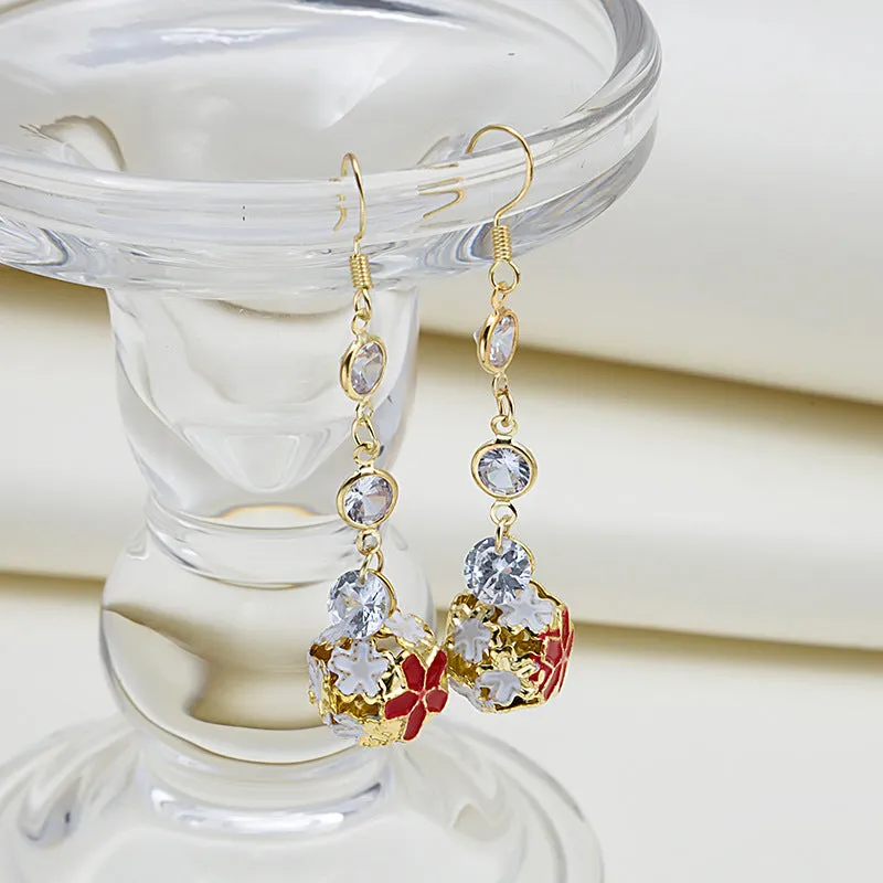 Chinese Style Retro Year Hollow And Exquisite Design Earrings