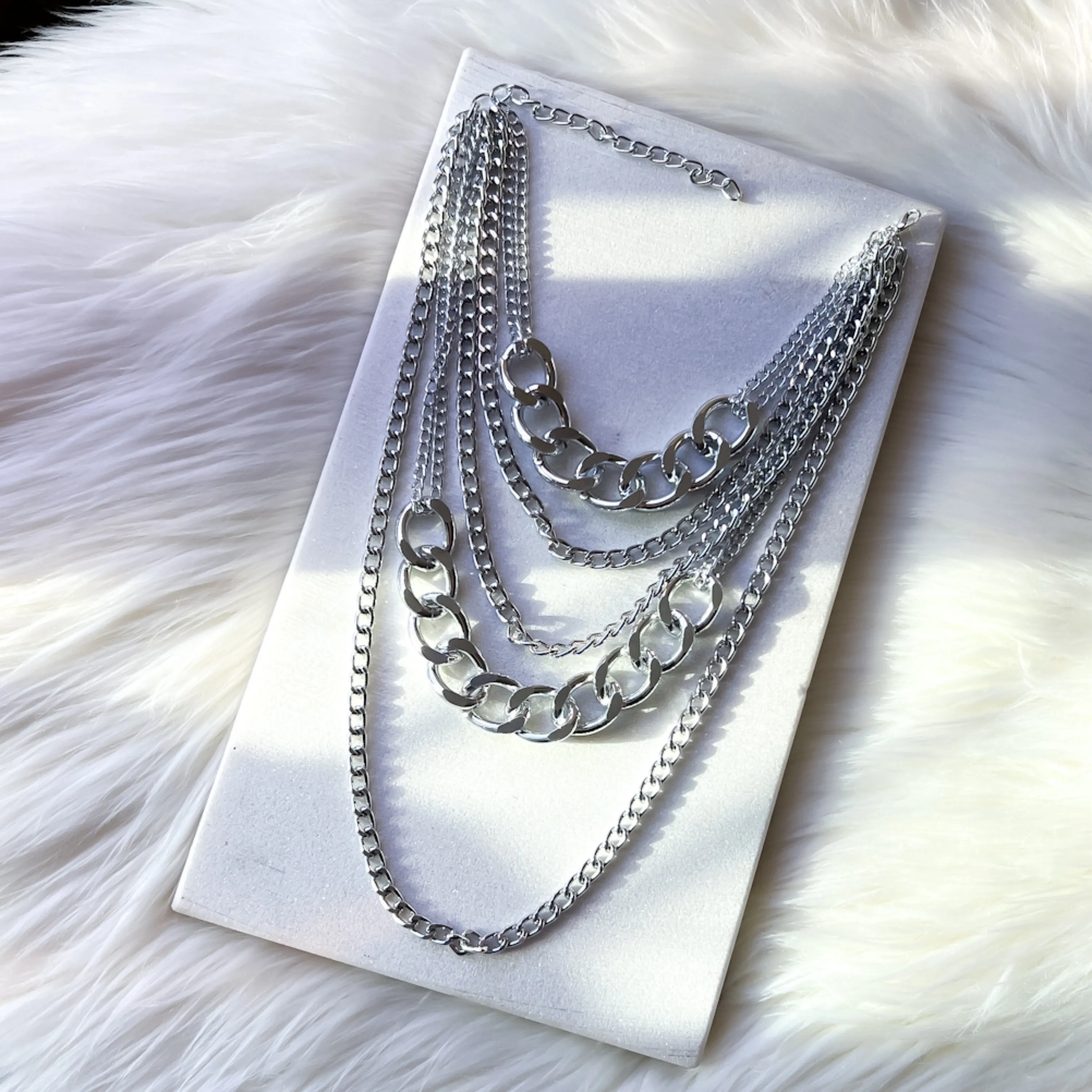 Chévere Layered Chain Necklace