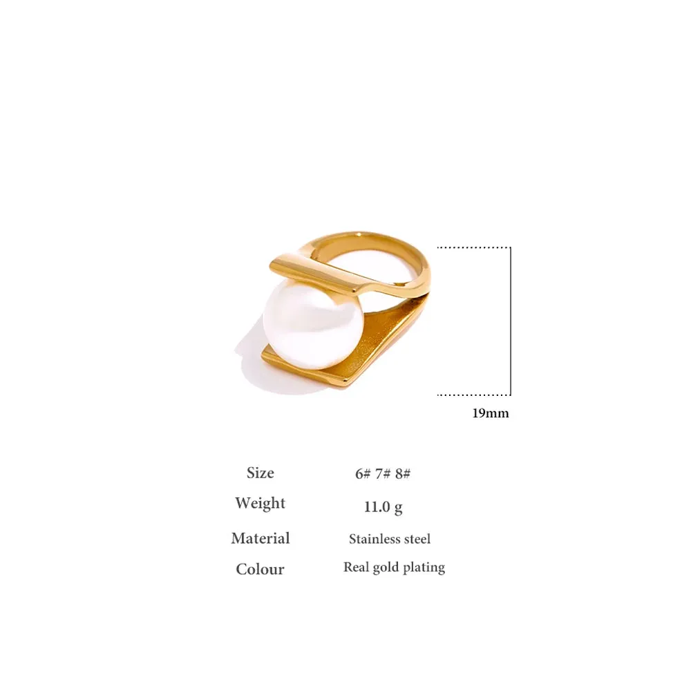 New Stainless Steel Jewelry Elegant Imitation Pearls Ring for Women Trendy Golden Metal Engagement Ring Bijoux Femme Gift