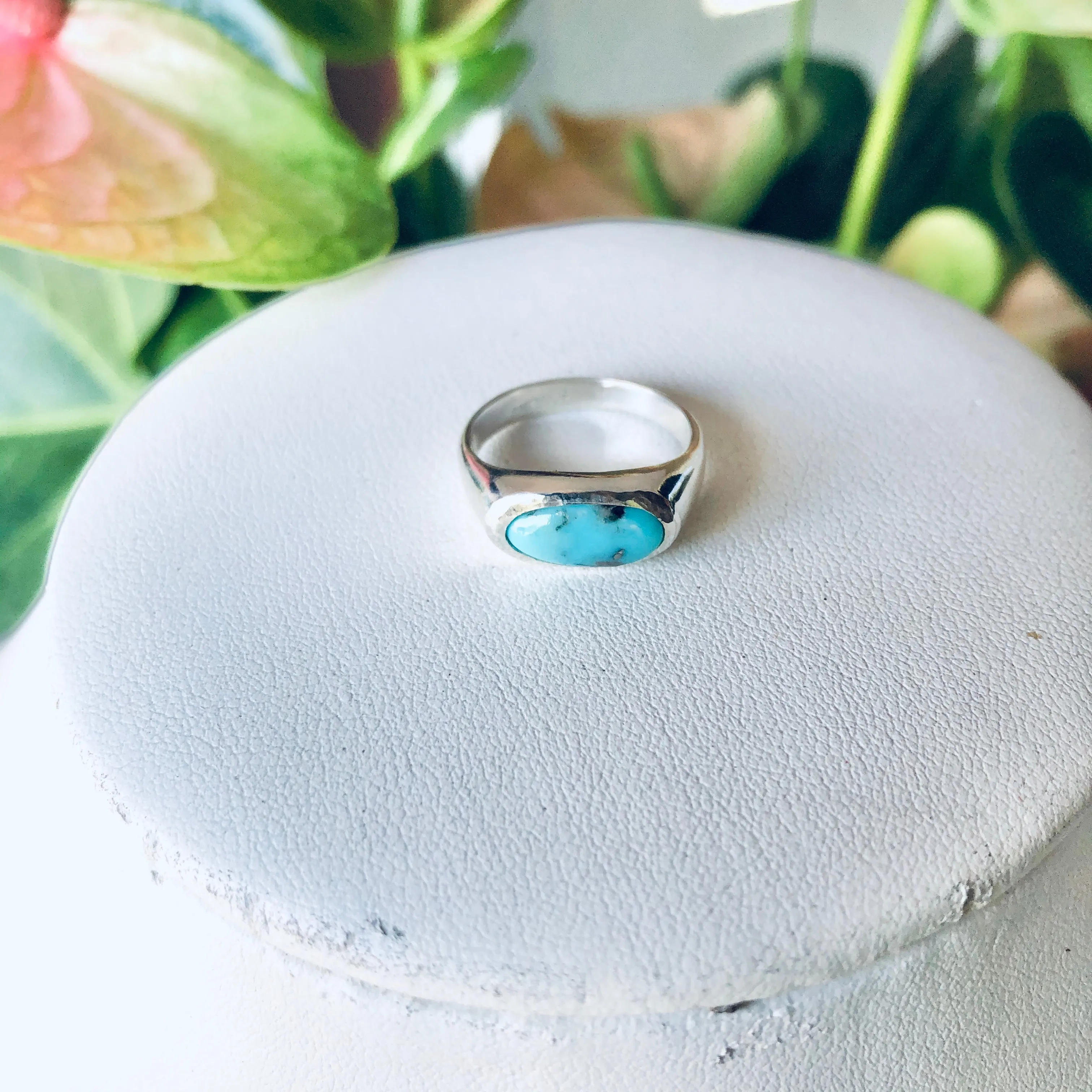 Oblong turquoise ring