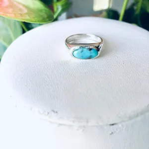 Oblong turquoise ring