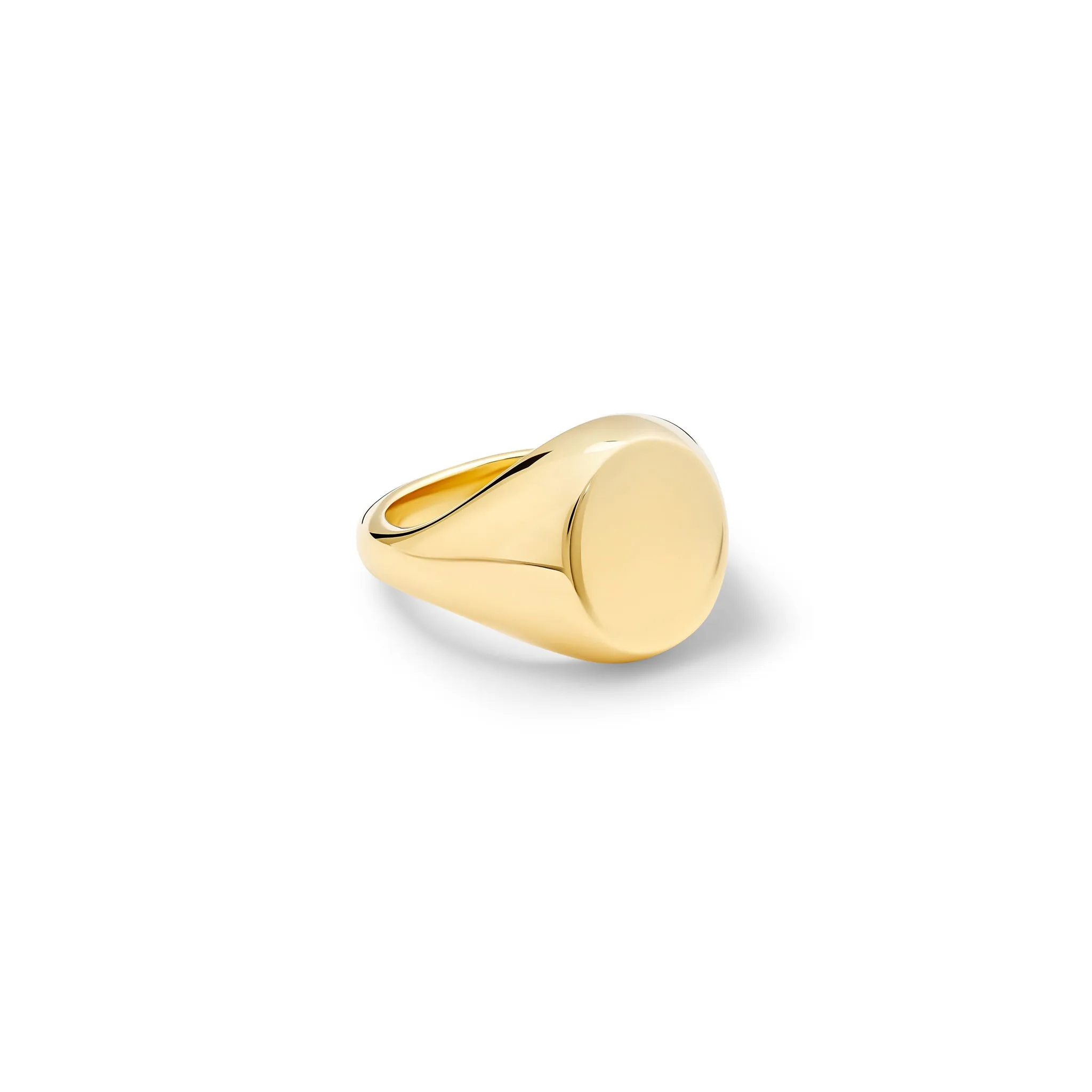 Oval Medium Signet Ring Yellow Gold