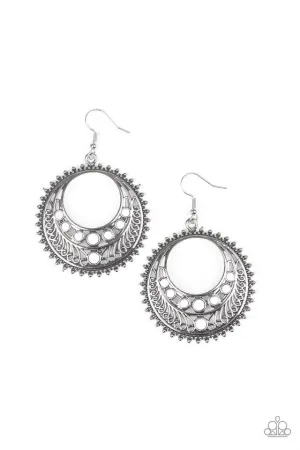 Paparazzi Earring ~ Boho Bliss - White