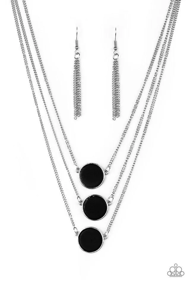 Paparazzi Necklace ~ CEO of Chic - Black