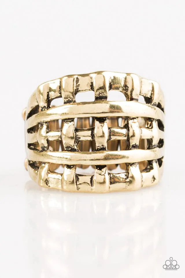 Paparazzi Ring ~ Go To GRATE Lengths - Brass