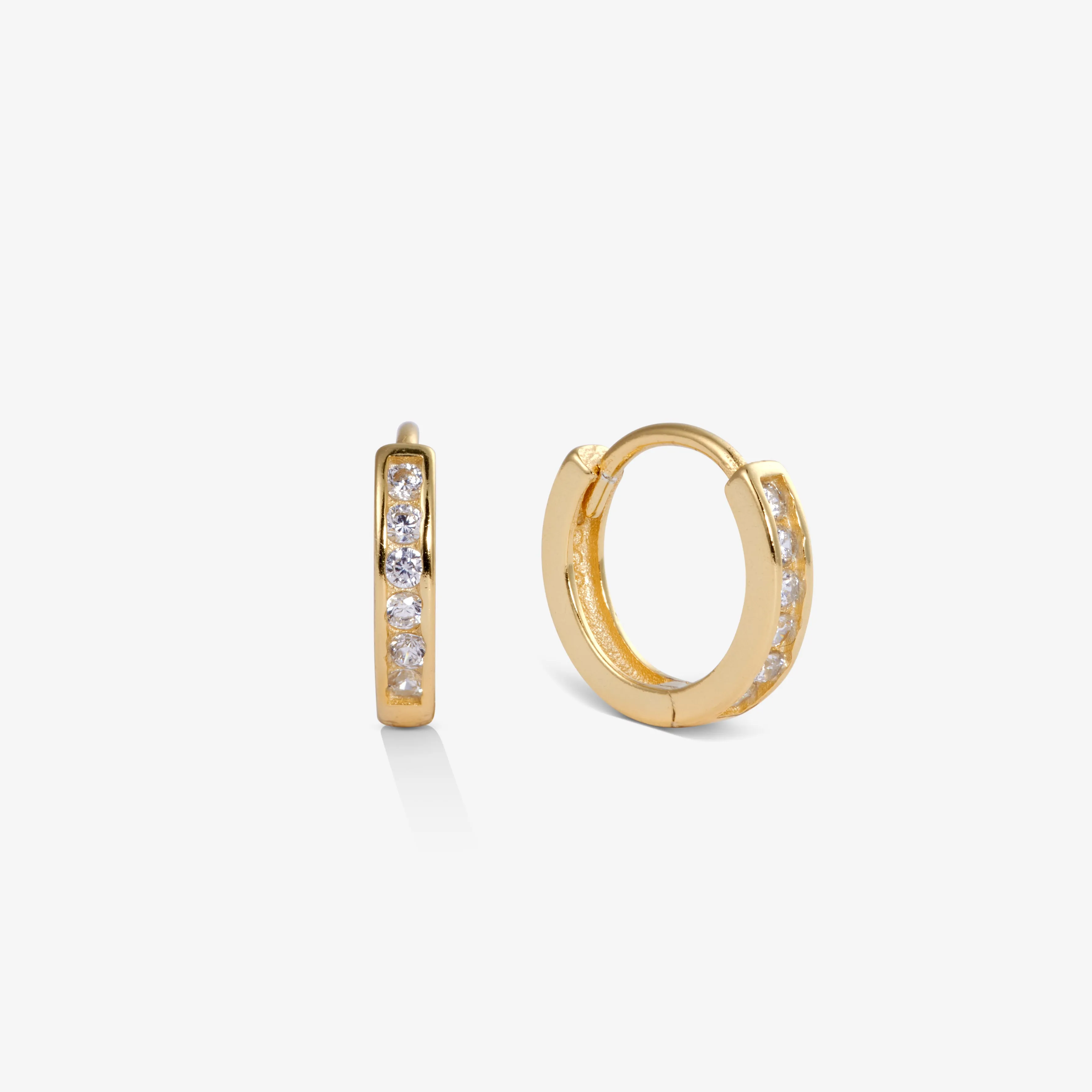 PETITE HIDDEN PAVÉ HOOPS Gold