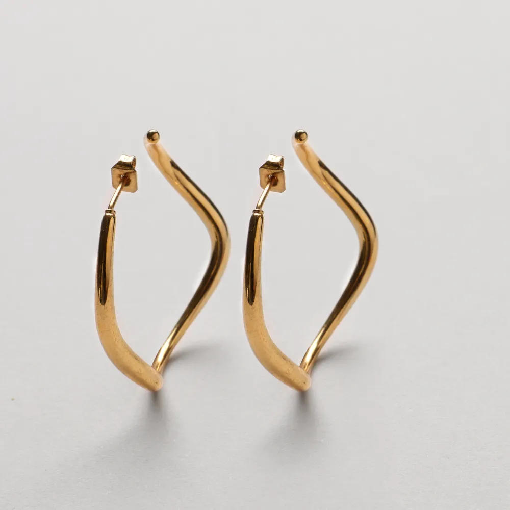 Ripple Hoop Ø32 mm, 18K Goldplated