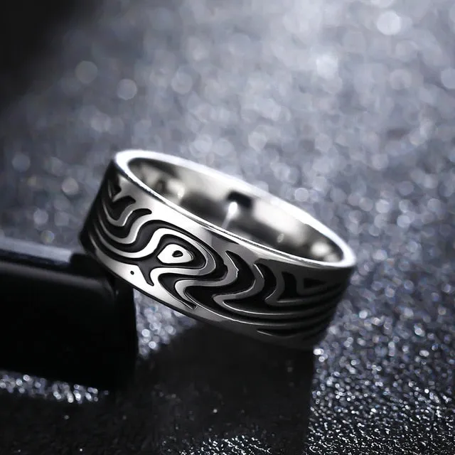 Triangular Pattern Ring