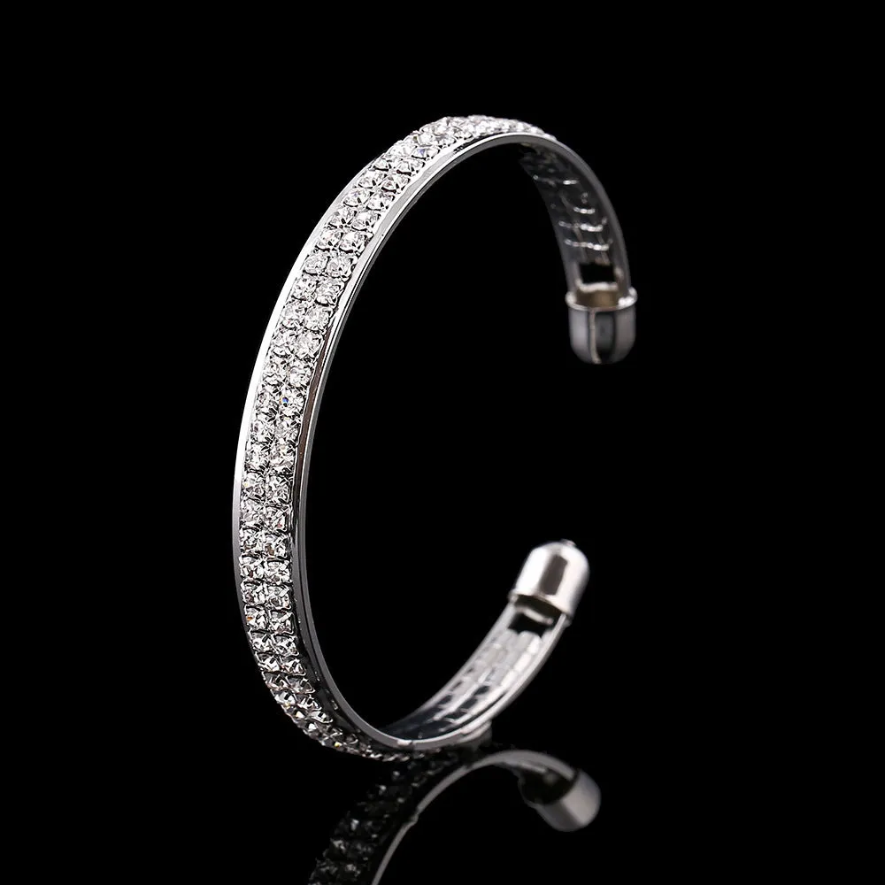 Vienna Verve: Elegant Alloy Bracelet with Rhinestone Inlay