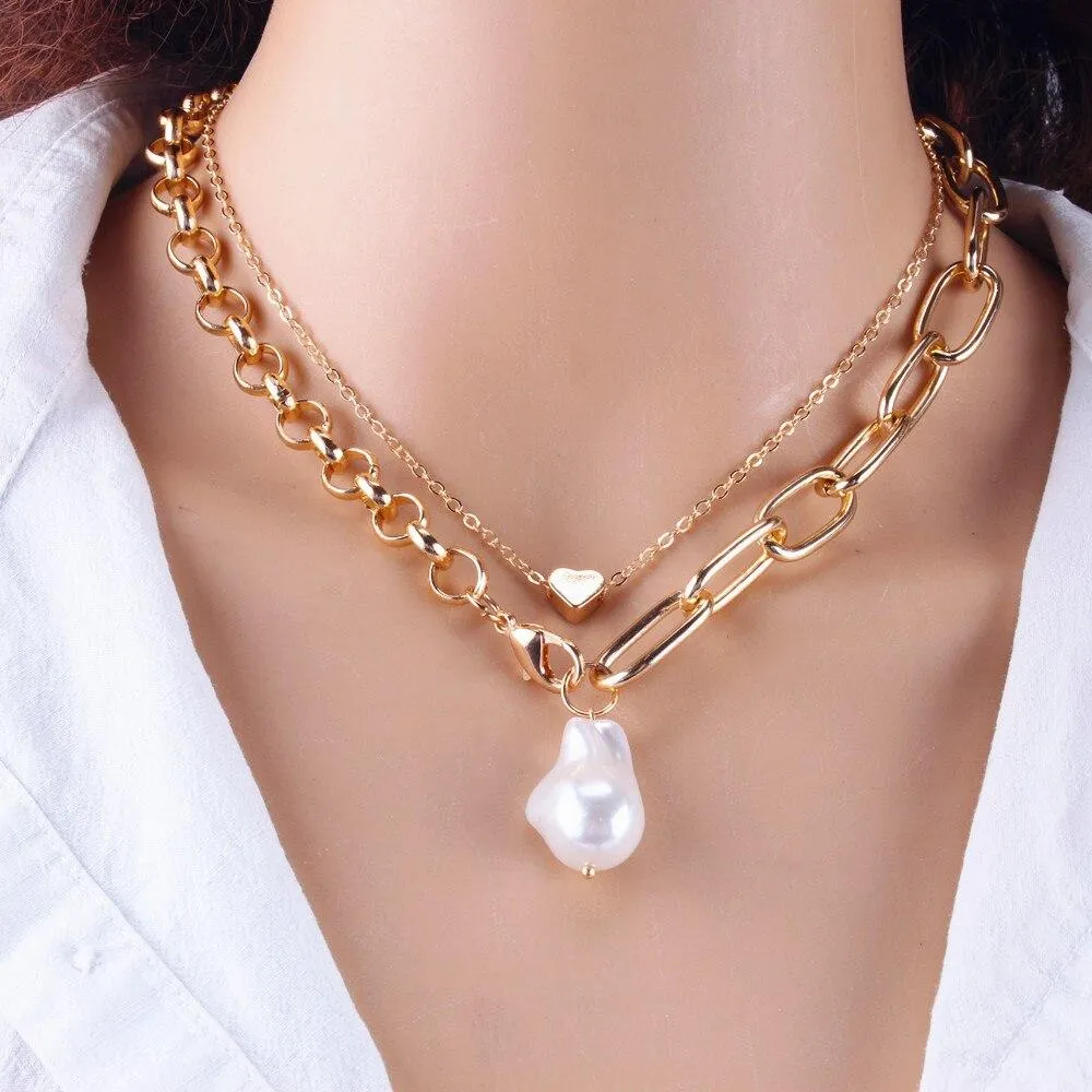 Women Retro Geometric Baroque Pearl Pendant Necklaces